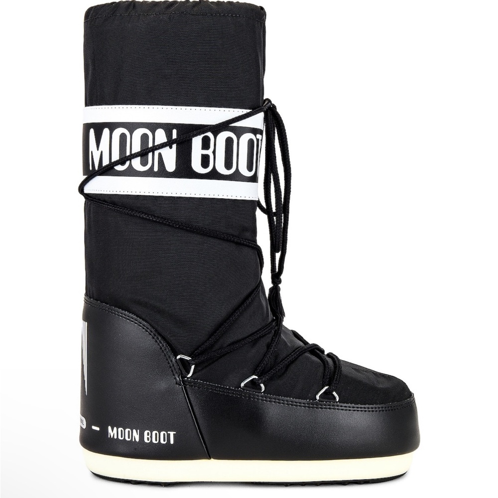AUTHENTIC Moon Boots 😍 size 6-8